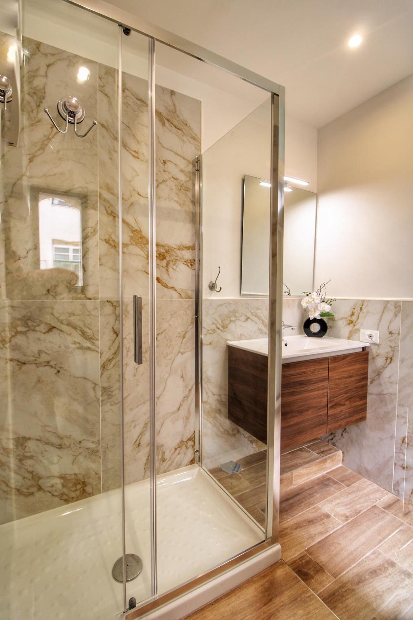 Lovely 2 Bedroom Apartment By Yourhost Rome Extérieur photo