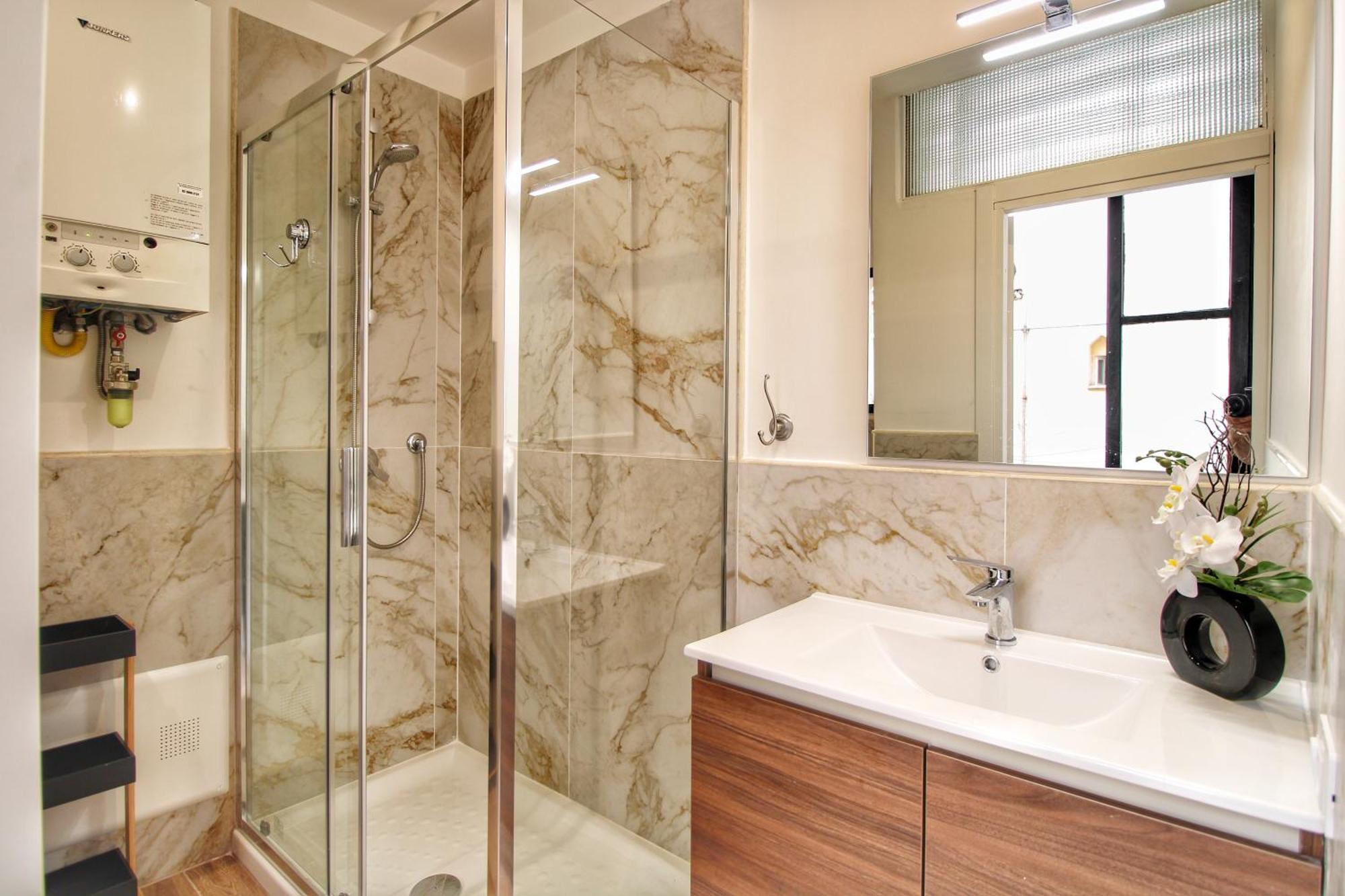 Lovely 2 Bedroom Apartment By Yourhost Rome Extérieur photo